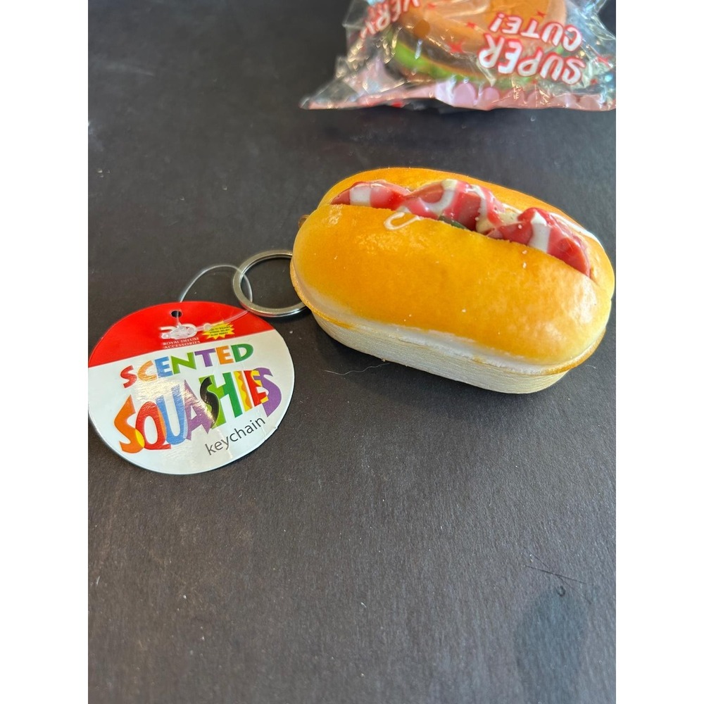 2017/18 Royal Deluxe Scented Squashies Hot Dog